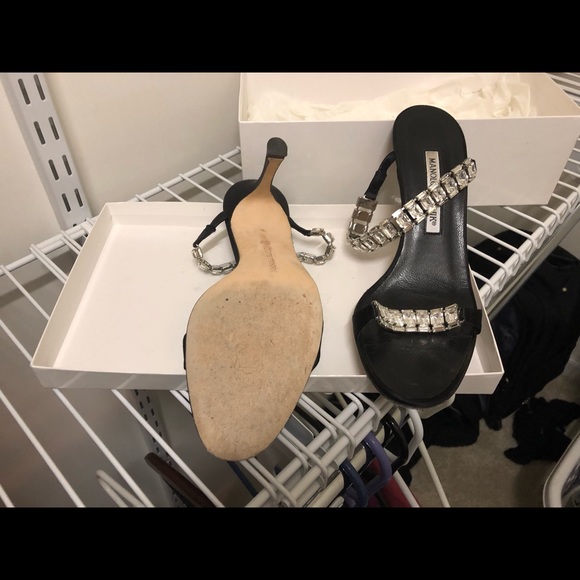 Authentic Manolo Blahnik heels - Picture 4 of 6